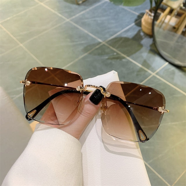 Luxury Frameless Sunglasses