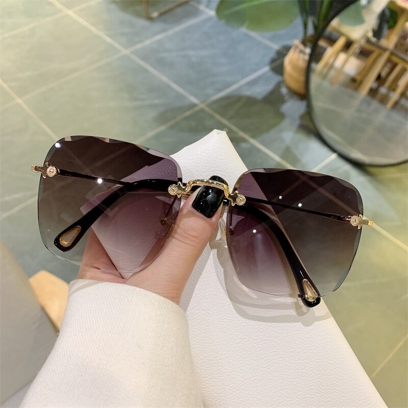 Luxury Frameless Sunglasses